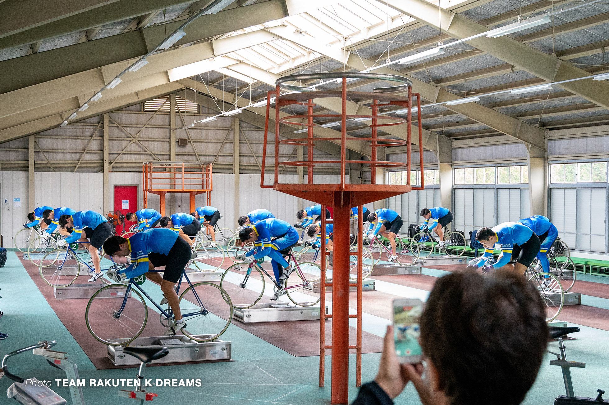 JAPAN TRACK CUP チーム楽天Kドリームス応援バスツアー JIK 日本競輪選手養成所 見学ツアー