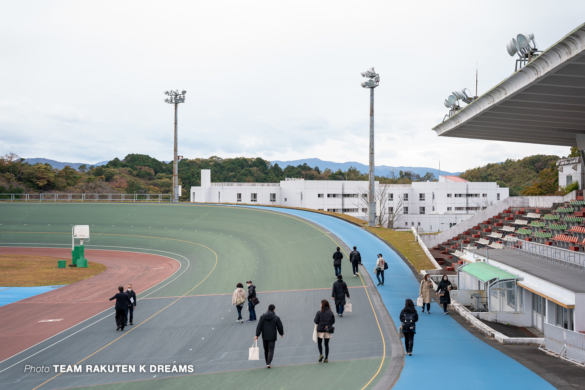JAPAN TRACK CUP チーム楽天Kドリームス応援バスツアー JIK 日本競輪選手養成所 見学ツアー